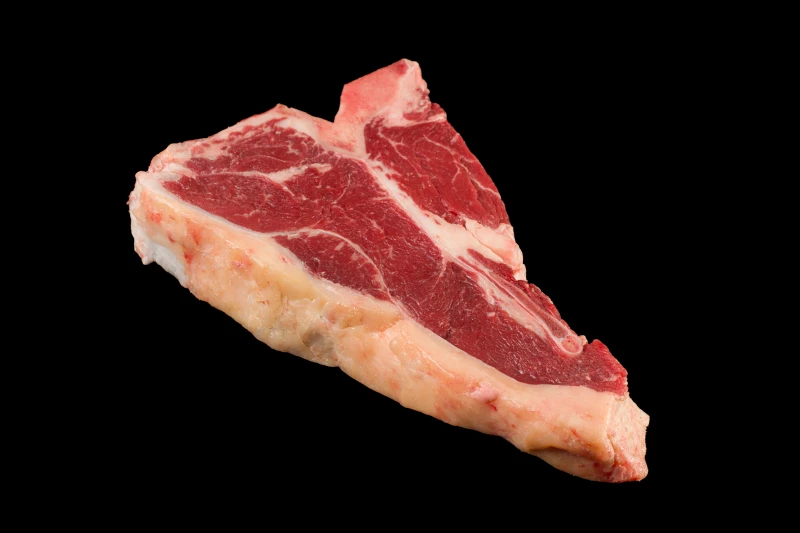 tbone - stek z rosbefu z koscia i polędwicą.jpg