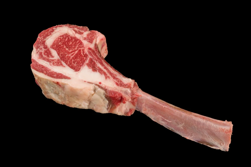 tomahawk stek z rostbefu koscia żebrową.jpg